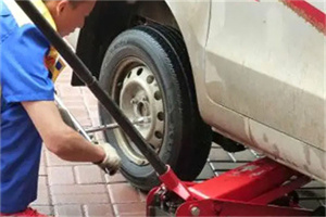 哈巴河附近拖车24小时服务热线电话