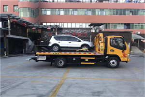 哈巴河汽车紧急补胎换胎救援